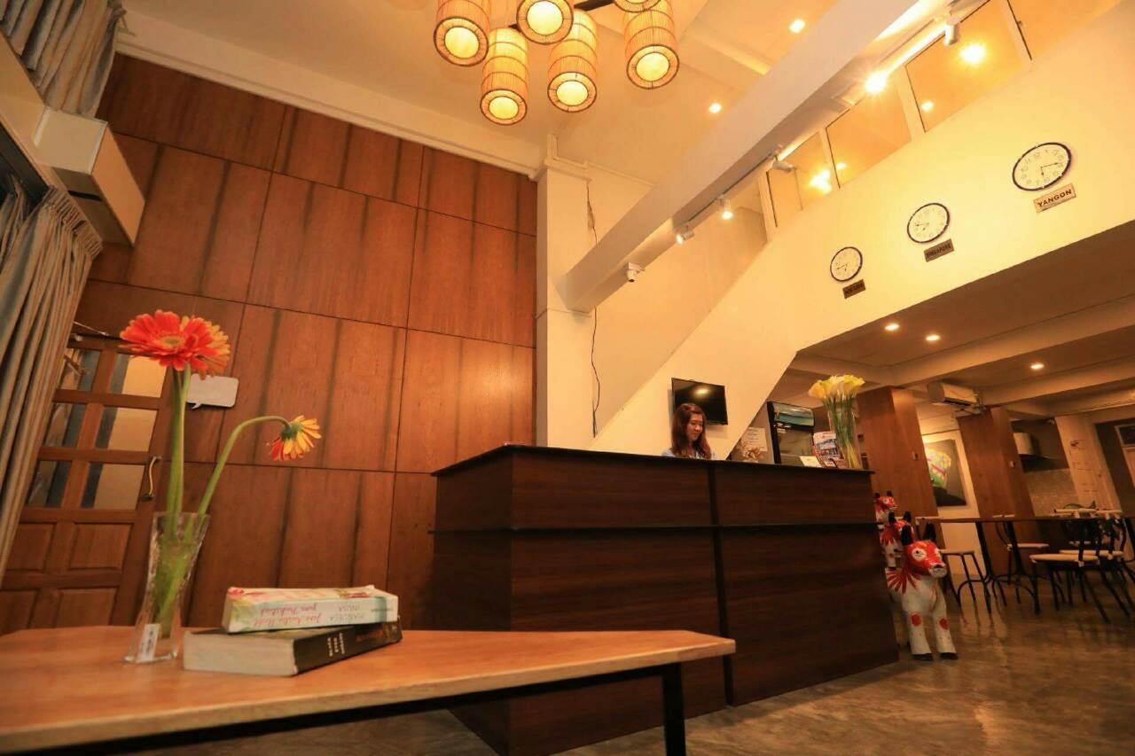 Amico Del Myanmar Hostel Gyogon Bagian luar foto