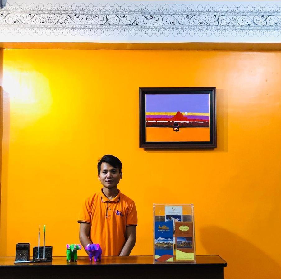 Amico Del Myanmar Hostel Gyogon Bagian luar foto