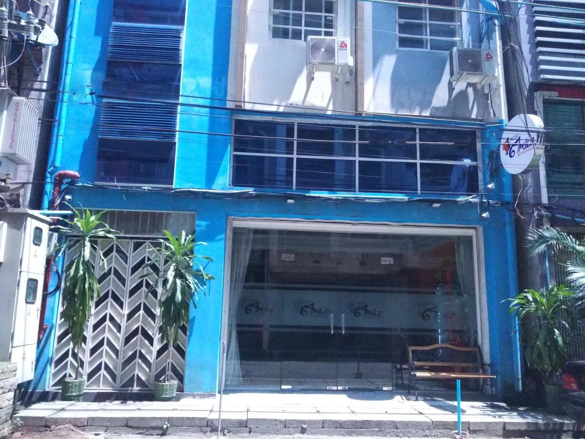 Amico Del Myanmar Hostel Gyogon Bagian luar foto